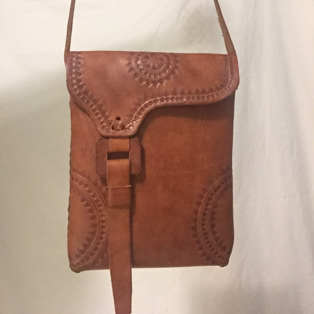 Leather crossbody bag
